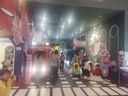 -meland club亲子乐园(北京芳圆里ID MALL店)