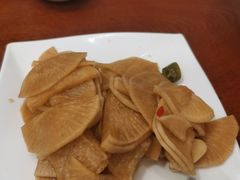 -东北风味思缘食府(对湖路店)