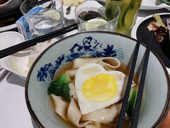 生日长寿面-梧桐Plus·创意京·川料理(万象城店)