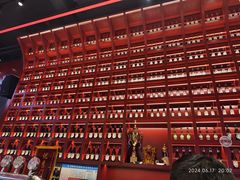 -去吃龙虾|鲜活小海鲜·鲜货烧烤(红林世界城店)