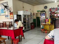 大堂-米二红烧兔(华阳店)