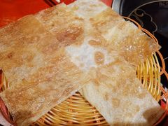 飞饼-小龙翻大江文化火锅(宽窄店)