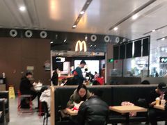 麦辣鸡腿汉堡-麦当劳(北京大兴机场二层国内到达(安检外)店)
