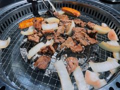 -马路牙子烧烤音乐酒馆(望京店)