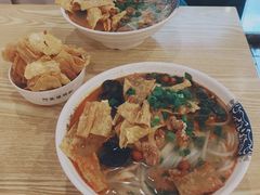 -阿熊螺蛳粉(北大街店)
