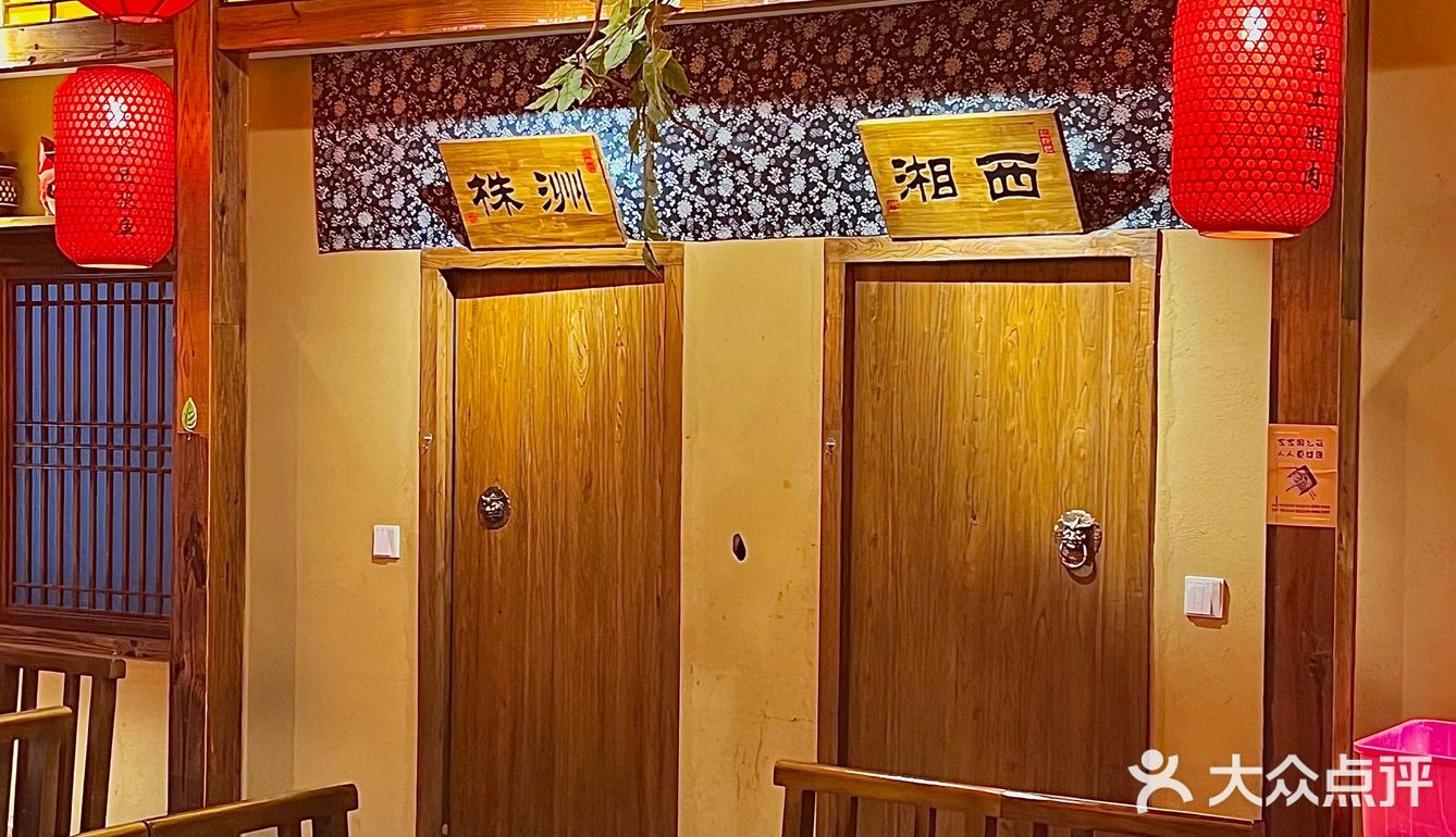 给南宁胖友推荐这家王八炖鸡子，香迷糊了😋