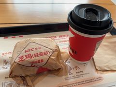 -肯德基(叠彩店)