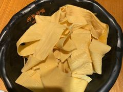 -呷哺呷哺(松北万象汇店)