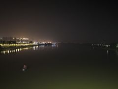 -南京眼步行桥