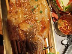 -轻烧烤肉(光谷步行街店)