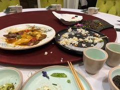 -梧桐树下(云锦世家店)