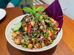 藜麦鹰嘴豆沙拉-ELI FALAFEL Lebanese&Mediterranean黎巴嫩美食(富城路店)