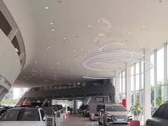 -深圳锦龙奥迪4S店(前海店)