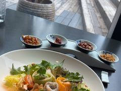 -凤凰湘语·平价海鲜餐厅(浦东旗舰店)