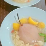 谁家甜汤里放了一整颗雪梨呀[憨笑]