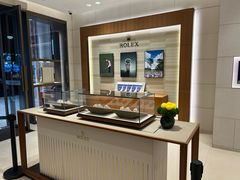 -亨得利钟表商店