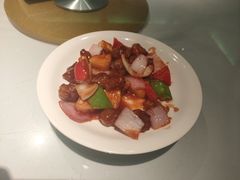 菠萝咕噜肉-鹊玥·粤菜小馆(汇智国际商业中心店)