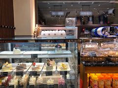 面包甜点陈列柜-申氏糕点(三好街店)