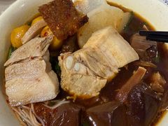 辣猪红-新记车仔面