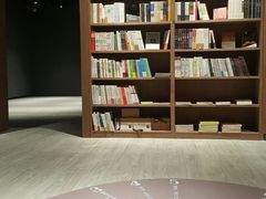 -漓江书院(三祺广场店)