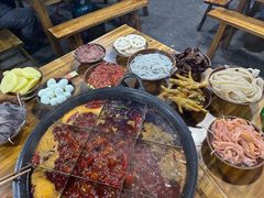 -正南齊北重庆老火锅(光华村直营店)
