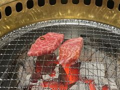 -山川小町·极番烧肉(新地假日广场店)
