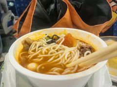 -蒙自源米线大王(东站店)