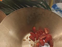 -亚龙湾希尔顿自助餐厅·海鲜·烧烤·沙滩BBQ·现场乐队