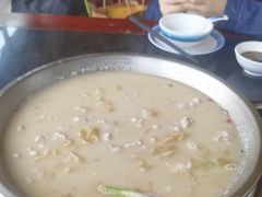 -老来福·非遗酸汤兔(凯旋路店)