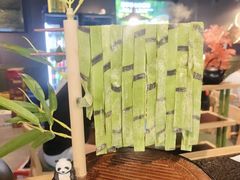 -鹿鸣山草本茶香火锅(园西路店)