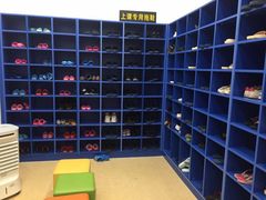 -戊辰亲子游泳俱乐部