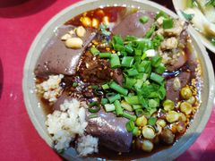-谢老五跷脚牛肉·非遗传承店