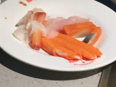 -芝小官毛肚火锅海鲜自助(苏州吴江区万宝店)