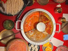 -晓宇重庆火锅(西安荟聚店)