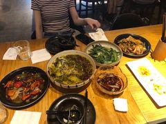 -十三式重庆江湖菜(金茂览秀城店)