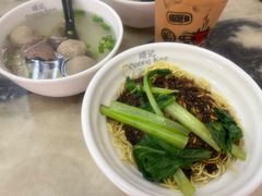 -颂记牛肉粉