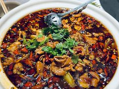 -肥肥虾庄·金牌油焖大虾(沙湖店)