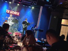 -TZ House音乐现场(茅台店)