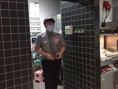 -肯德基(龙之梦购物中心店)