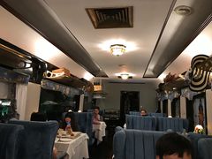 -火车头法国西餐厅