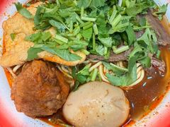 -刘二姐襄阳牛肉面(鸟巢店)