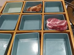 -烤路里·韩国品质自助烤肉(石路天虹4号店)