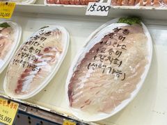 -西归浦每天偶来市场