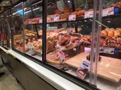 面包甜点陈列柜-巴黎贝甜(熙悦汇店)
