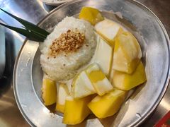 -小小集渔·泰式大排档(太古里香槟店)