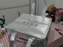 -半勺舒舒生日蛋糕店