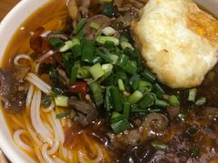 -呼啦面馆·头牌豌杂面(爱琴海店)