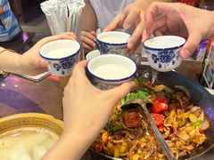 -富正毅三下锅·湘西韵味(天门山索道店)