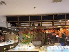 -半岛翡丽海鲜自助餐厅(观风亭店)