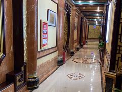 -皇宫大酒店